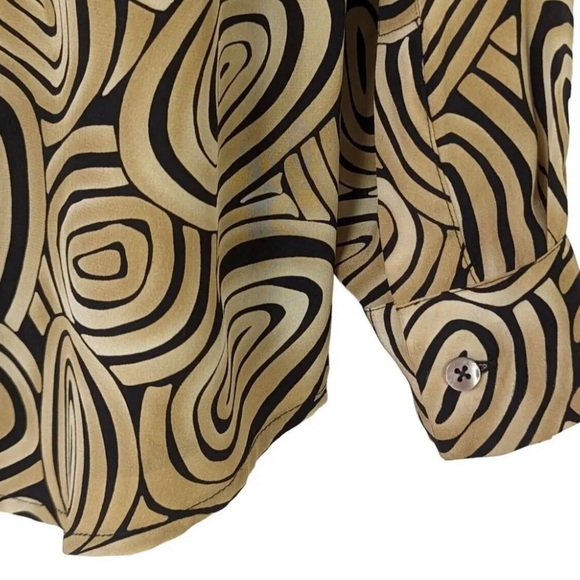 Vintage Silk bouse with lively swirly graphics - Picture 6 of 7